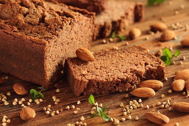 The Pros and Cons of Gluten Intake for Our Health